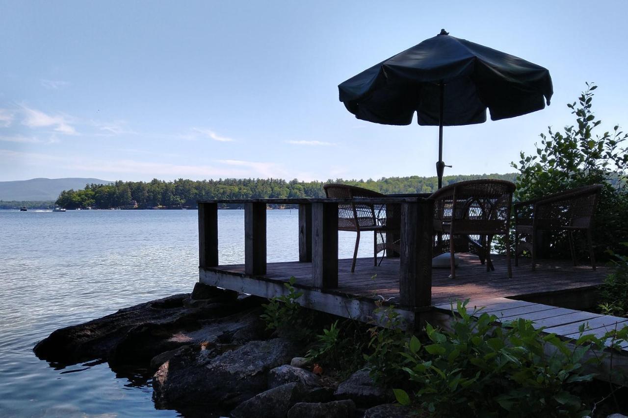 Meredith Lakefront Lodge On Lake Winnipesaukee Buitenkant foto
