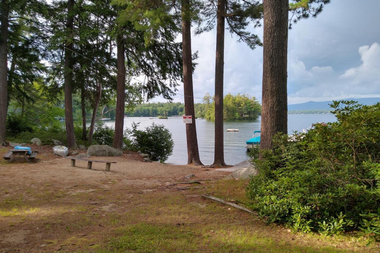 Meredith Lakefront Lodge On Lake Winnipesaukee Buitenkant foto